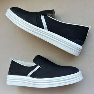 Franco Sarto Womens Maldives Black Fabric Slip On Sneaker Shoes Women’s 7.5
